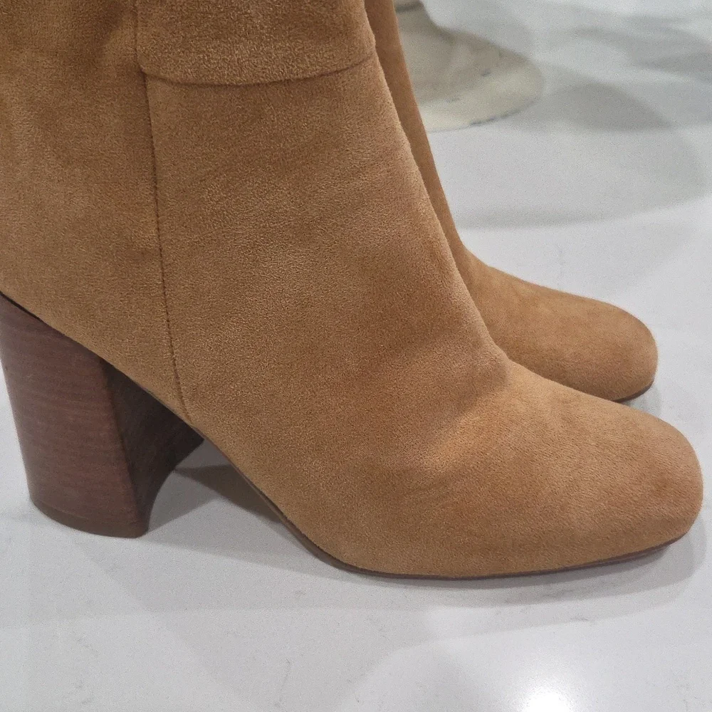 MADDEN GIRL WINDSLOW BLOCK HEEL STRETCH BOOTS SIZE 7.5